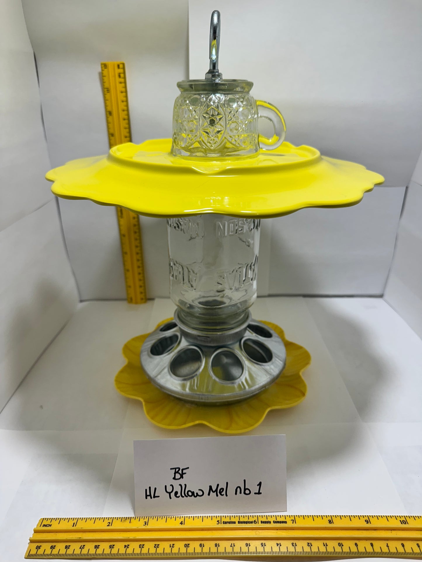 Birdfeeder HL Yellow Mel w/ no bottom 1.1