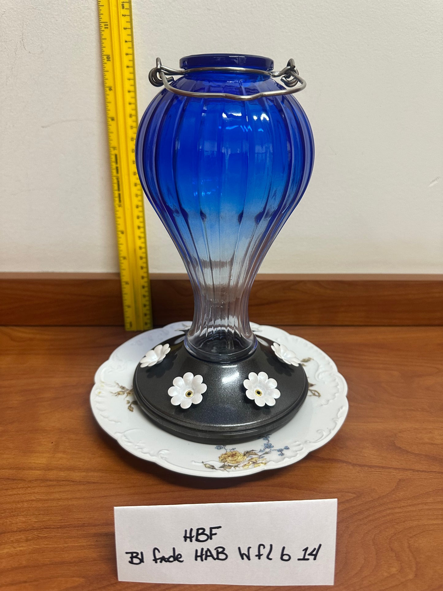 Hummingbird Feeder Blue HotAirBalloon w/clear bottom 14