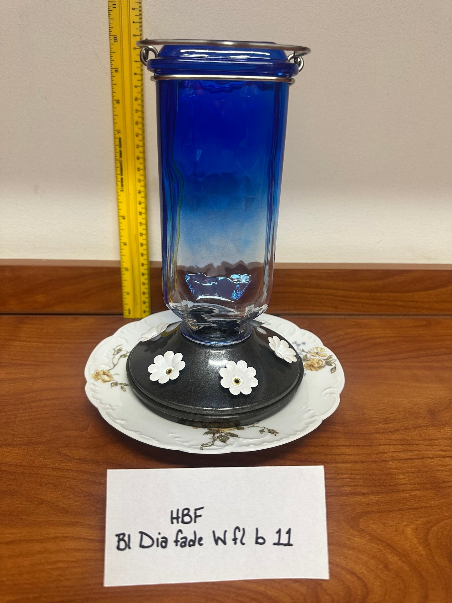 Hummingbird Feeder Blue Diamond fade w/ White flower b 8 & 9 & 10 & 11