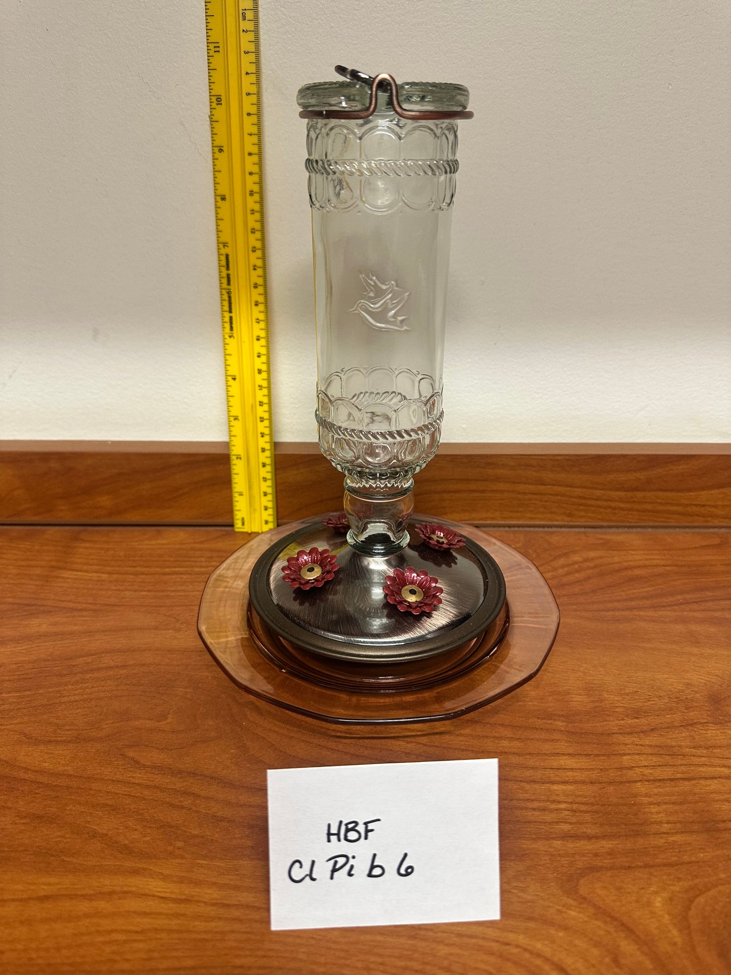 Hummingbird Feeder Clear Top Pink Bottom 5