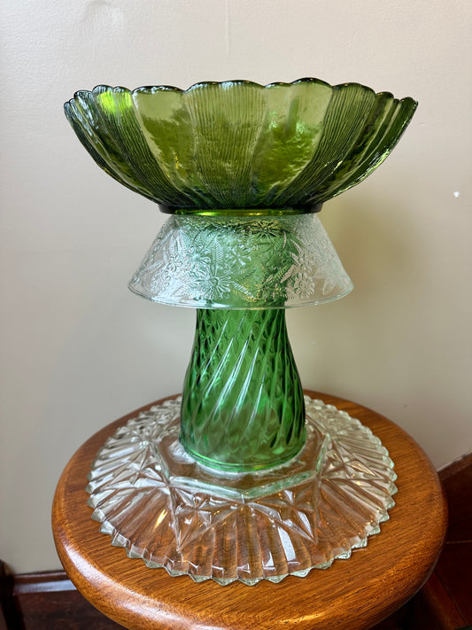 Birdbath Green Clear Green w/Clear bottom 2