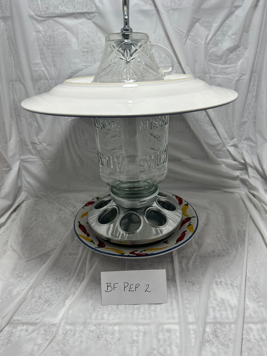 Birdfeeder Peppers & Peppers 2