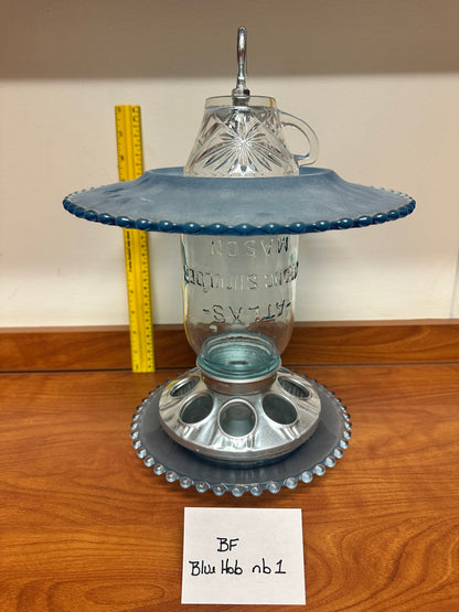 Birdfeeder Blue Hobnail w/nb 1