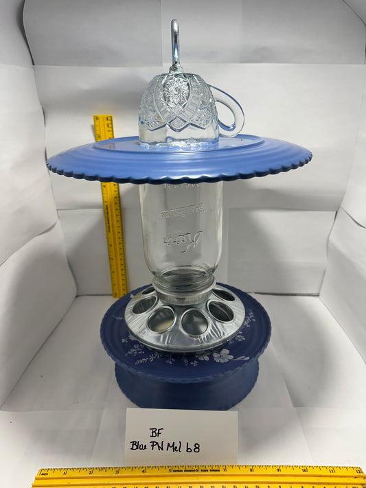 Birdfeeder Blue Melmac w/bottom 8 & 9