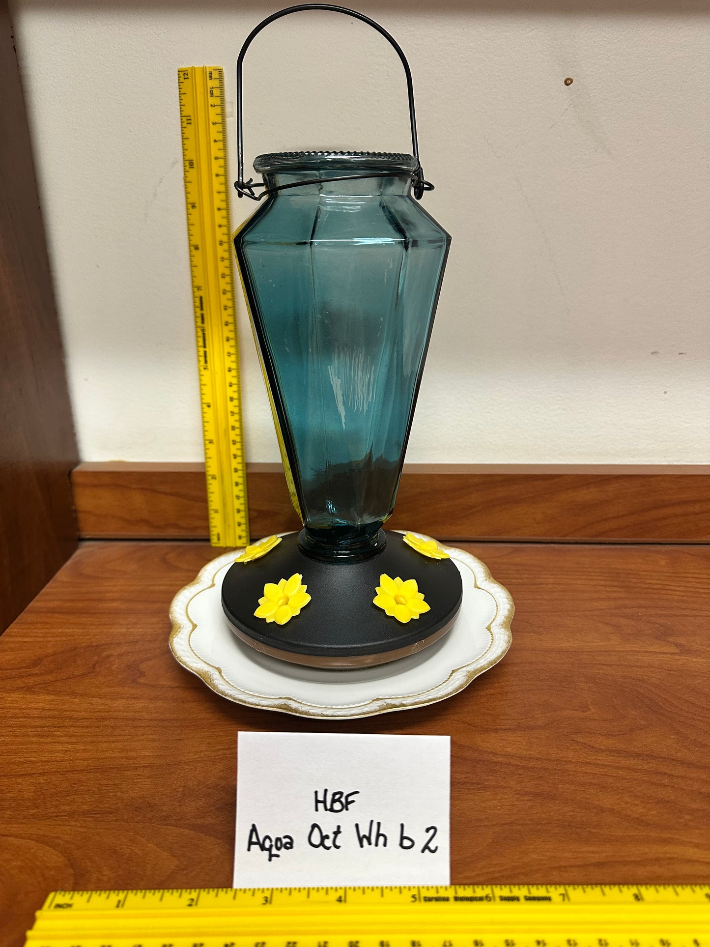 Hummingbird Feeder Aqua Octagon w/white bottom 1 & 2