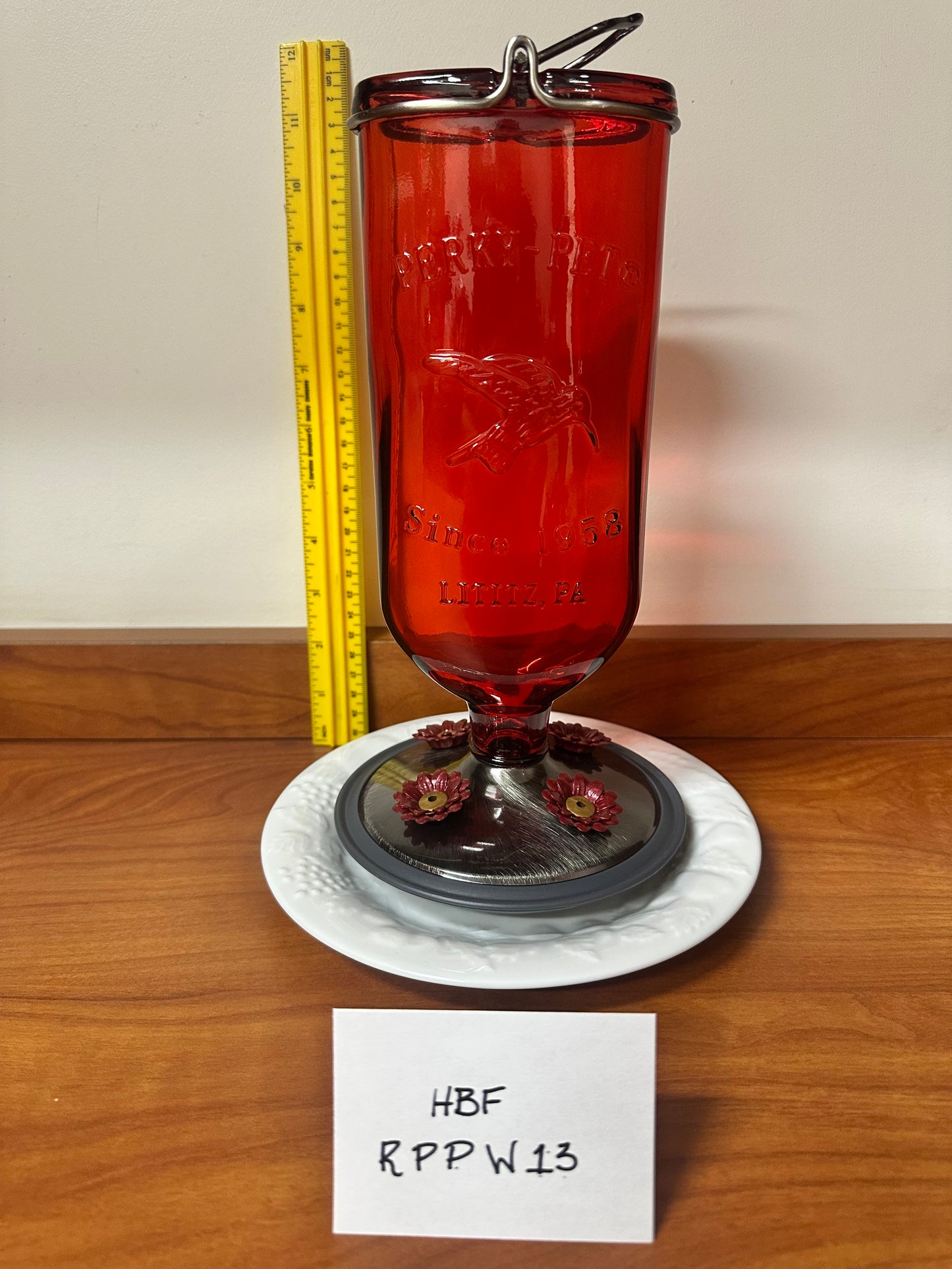 Hummingbird Feeder Red Top PP White Bottom 13